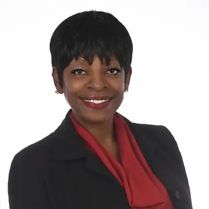 Tracy  Hollins Photo